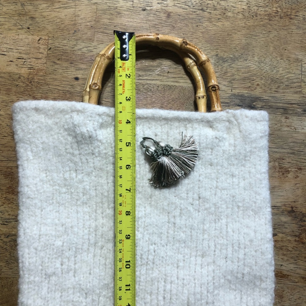 Cutie Handmade Ivory Sweater Purse Bag with Wooden Handles - Picture 7 of 7